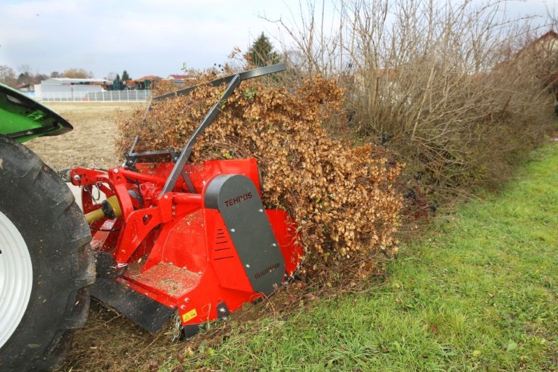 Lightweight forestry mulchers